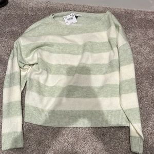 NWT American eagle sweater